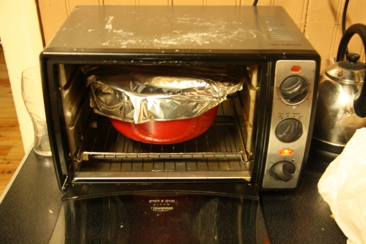 Dutch Oven in Toy Oven